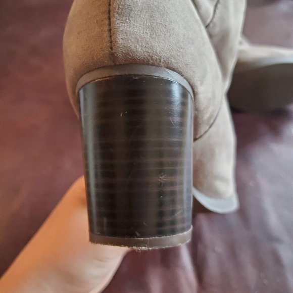 Booties - Picture 3 of 7